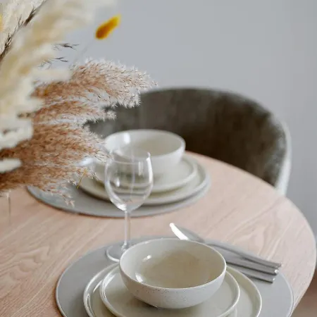 Kotzebue - Family-ready With Separate Sleep Zones Apartment Reval